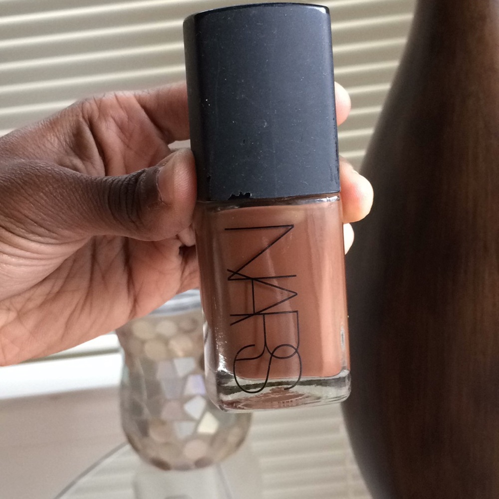 Nars Sheer Glow Foundation